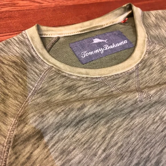 Green Patterned Long Sleeve Sweatshirt - Picture 6 of 6